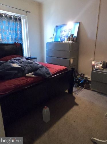 220 Hanover St, Trenton NJ exterior