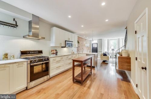 1532 1st St, Washington DC 20001-1147 exterior