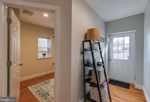 104 Ellsworth St, Philadelphia PA 19147-4606 exterior