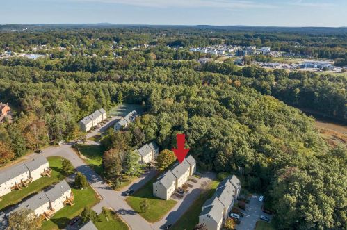 39 Frd Lndg Dr, Dover NH 03820-4552 exterior