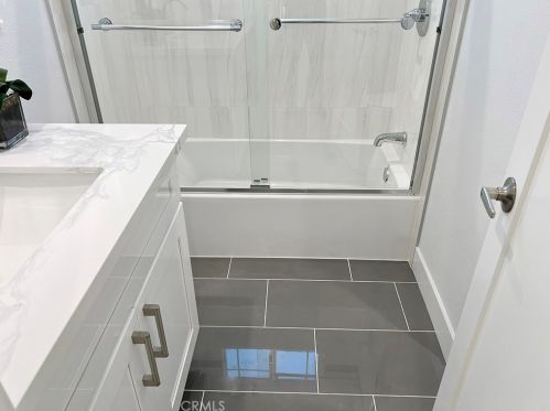 1401 Garland Ave, Tustin CA  92780-3821 exterior