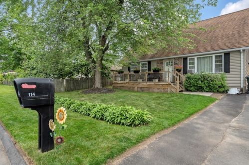 114 Arnold Ave, Springfield, MA 01119-1406