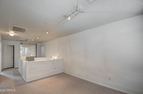 5912 Albeniz Pl, Phoenix AZ 85043-1973 exterior