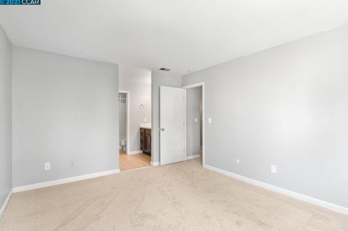 359 Scottsdale Rd, Concord CA 94523-5113 exterior