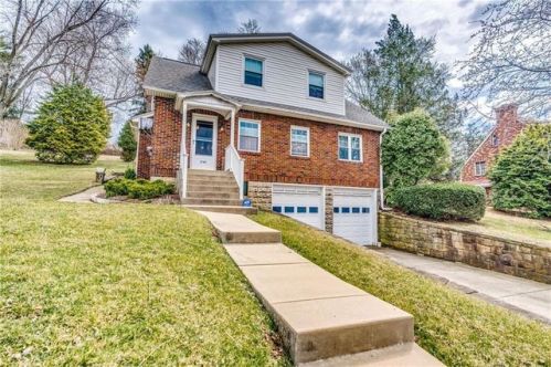 1767 Bower Hill Rd, Pittsburgh PA  15243-1503 exterior