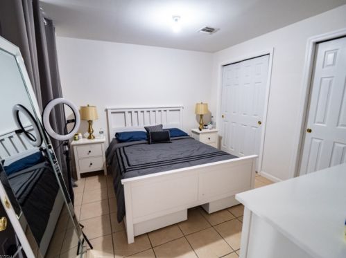 290 Hunterdon St, Newark NJ 07103-2505 exterior