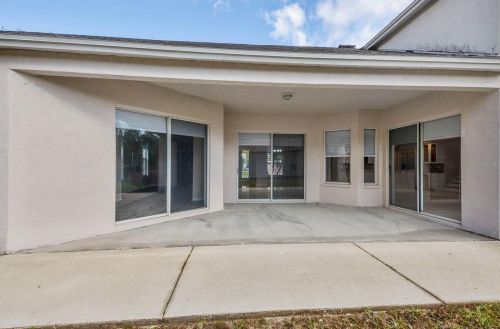 16346 Ashington Park Dr, Tampa FL 33647-2639 exterior