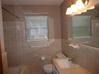 8902 Autauga St, Houston TX  77080-1707 exterior