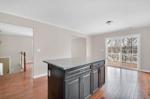 180 Wilcox St, New Britain CT 06051-1231 exterior