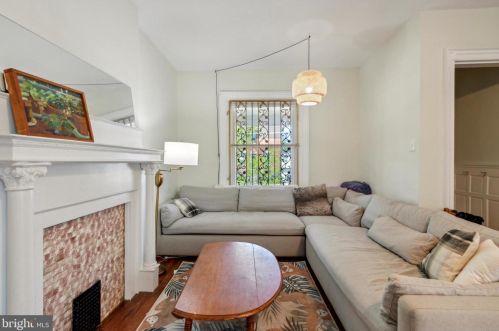 1206 52nd St, Philadelphia, PA 19143-4307