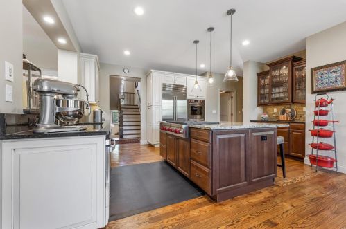 12531 Ridgefield Dr, Saint Louis MO 63131-3622 exterior