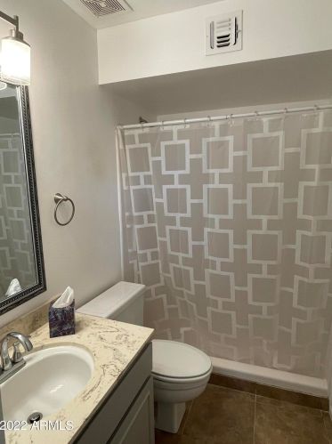 2054 Elm St, Phoenix AZ 85033-1041 exterior