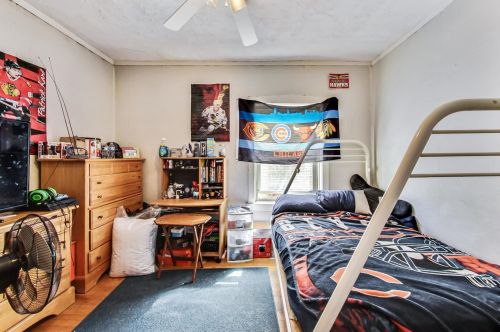 3256 Wilson Ave, Chicago IL 60640-5211 exterior