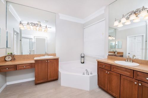 1526 Amaryllis Cir, Orlando FL  32825-7433 exterior