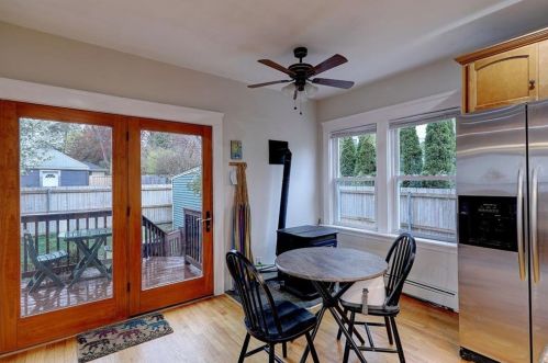 101 Whitford Ave, Providence RI  02908-3437 exterior