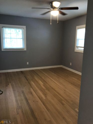 531 Hammond Dr, Atlanta GA  30328-5139 exterior