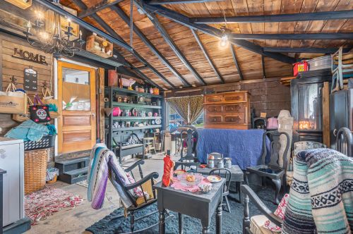 6338 124th Ave, Fennville MI 49408-9628 exterior