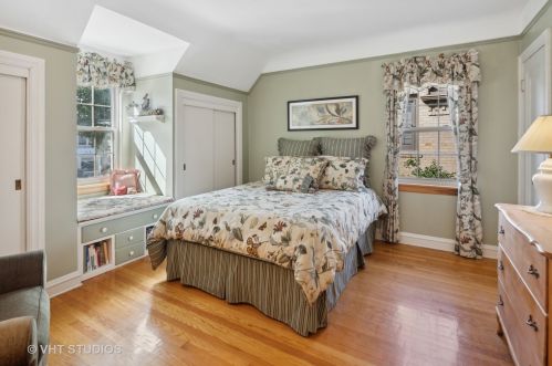 1733 Natoma Ave, Chicago IL 60707-3916 exterior