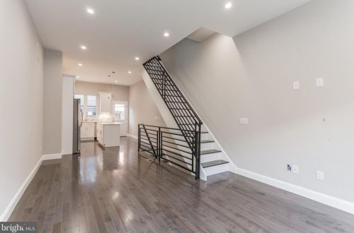 626 Emily St, Philadelphia PA  19148-2413 exterior