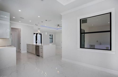 3810 58 Ave, Naples FL 34120-4021 exterior