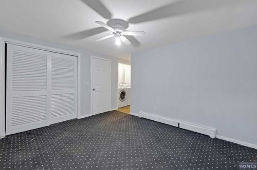 244 Washington Ave, Dumont NJ 07628-2333 exterior