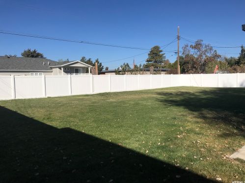 8826 1700, Sandy UT 84092-5169 exterior