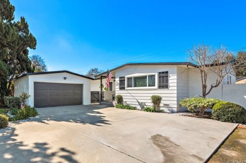 613 Orch Ave, Fullerton CA 92833-4139 exterior