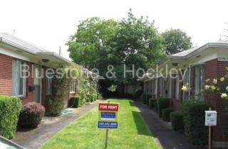 1104 57th Ave, Portland OR  97213-3617 exterior