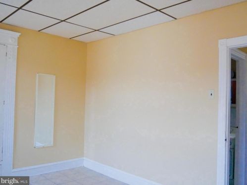 1922 Bouvier St, Philadelphia PA 19145-2908 exterior