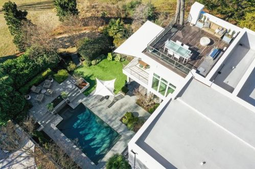 1300 Monroe Dr, Atlanta GA 30306-3440 exterior