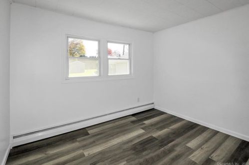 315 Bingham St, New Britain CT 06051-3824 exterior