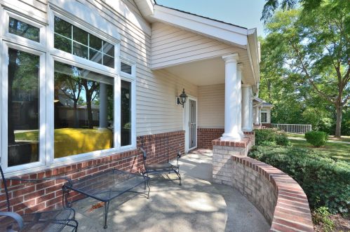 3516 Toldt Cir, Milwaukee, WI 53221-5759