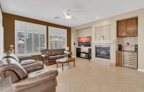 2441 Thompson Way, Chandler AZ 85286-8436 exterior