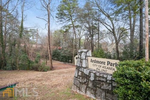 32 28th St, Atlanta GA  30309-1836 exterior