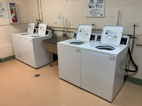 4623 Chester Ave, Chicago IL  60656-4280 exterior