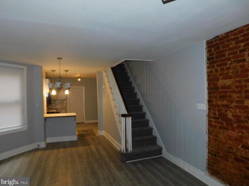 5313 Grays Ave, Philadelphia PA 19143-5820 exterior