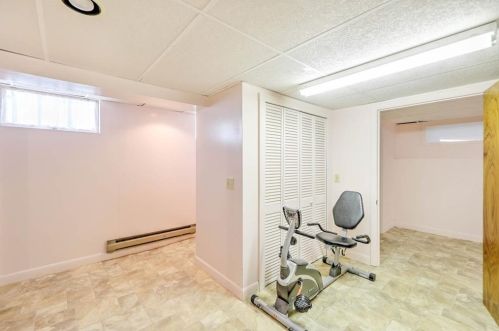 350 Mount Pleasant Ave, Providence RI 02908-5153 exterior