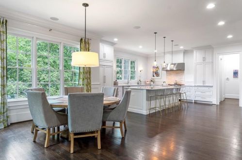 3466 Inman Dr, Atlanta GA 30319-2443 exterior