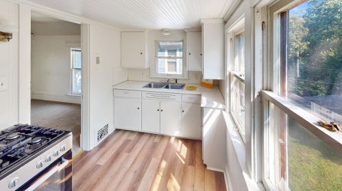 516 Douglas Ave, Kalamazoo MI  49007-3101 exterior