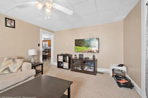 383 Riverside Ave, Torrington CT 06790-4532 exterior