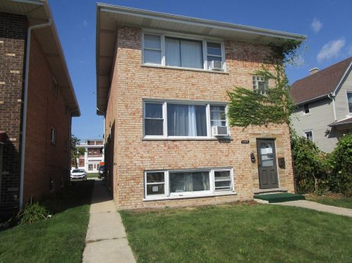 142 6th Ave, Broadview, IL 60153-1349