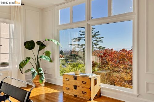 683 Arlington Ave, Berkeley CA 94707-1039 exterior