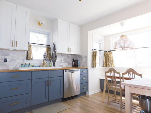 3668 1st St, Milwaukee WI  53207-3215 exterior