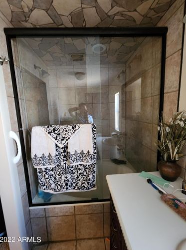 18214 2nd St, Phoenix AZ  85022-1006 exterior