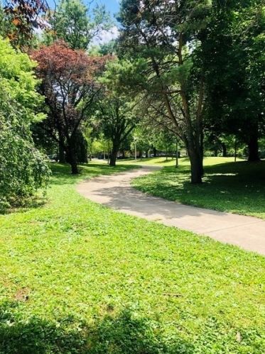 820 Laflin St, Chicago IL 60827-5710 exterior