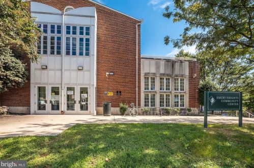 835 Longfellow St, Washington DC  20011-8205 exterior