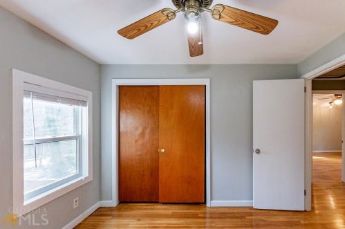 2152 Collins Rd, Atlanta GA exterior