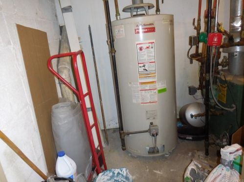 1551 Bruckner Blvd, Bronx NY 10472-6408 exterior