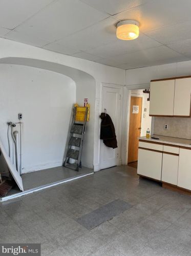 2038 5 St, Philadelphia PA 19148-2548 exterior