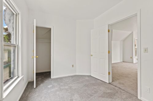 2358 Holton St, Milwaukee WI  53212-3356 exterior